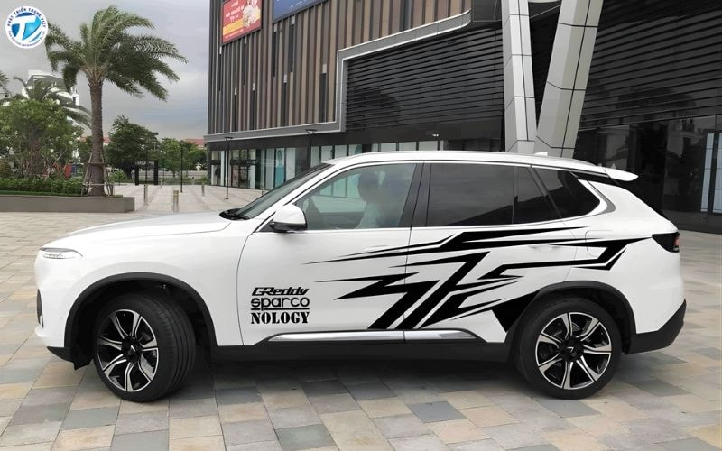 Nên thay decal sau 24-36 tháng để đảm bảo màu sắc luôn đẹp